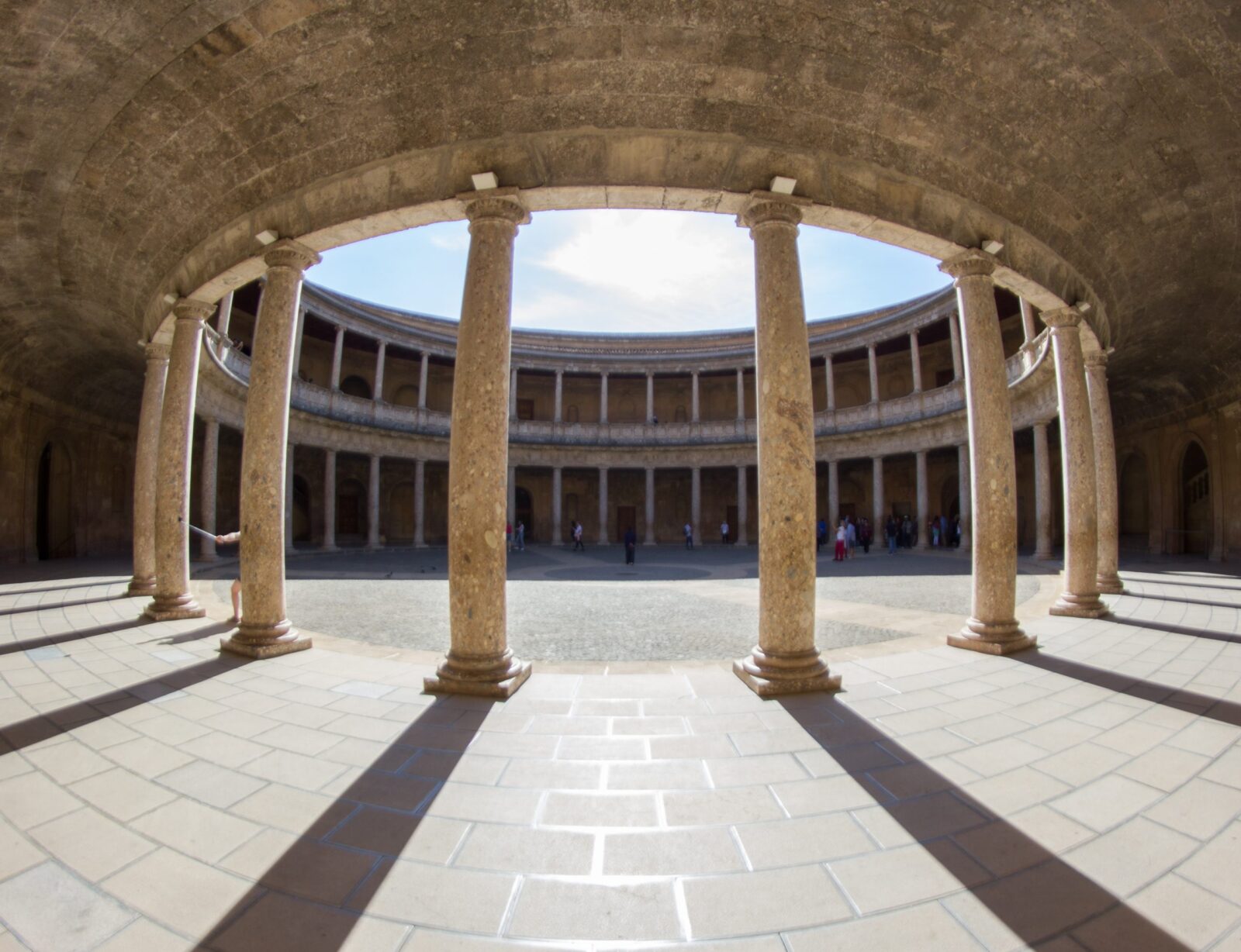vista ojo de pez del Palacio de Carlos V