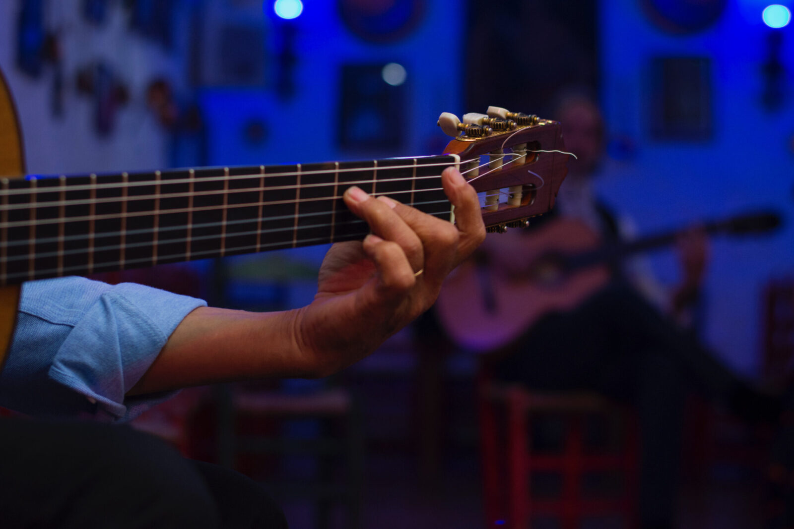 37-detalle-guitarra-scaled-1.jpg