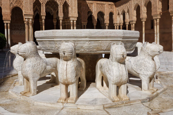 alhambra-palacios-nazares-generalife-y-alcazaba-con-audiogua-12-idiomas-web-37fba-e1678708371286.jpg
