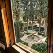 pieter-de-malsche-4bevs4QkozM-unsplash-scaled-1.webp